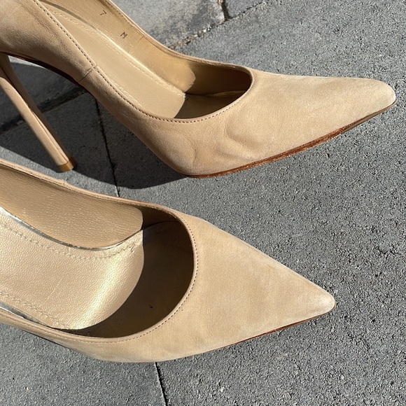 Stuart Weitzman suede heels - Picture 11 of 12